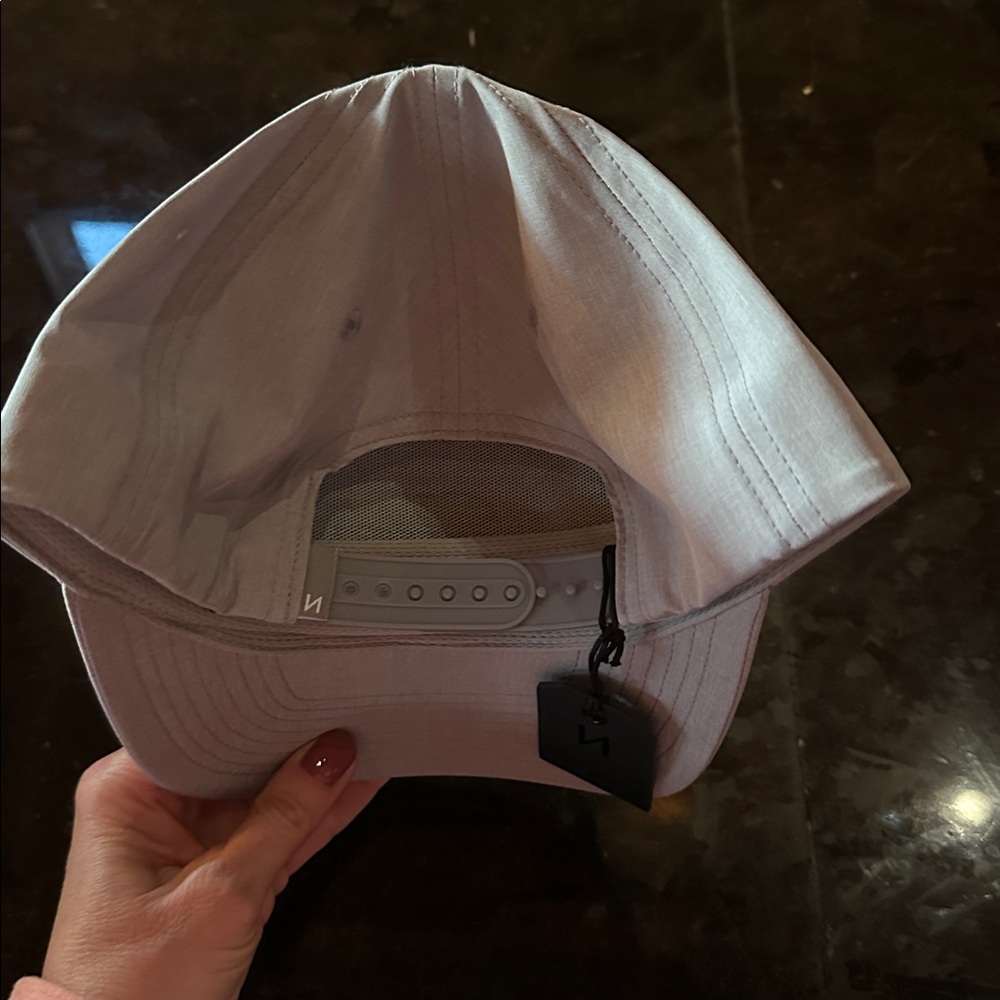 NWT Boen Script Baseball Cap NWT - image 4